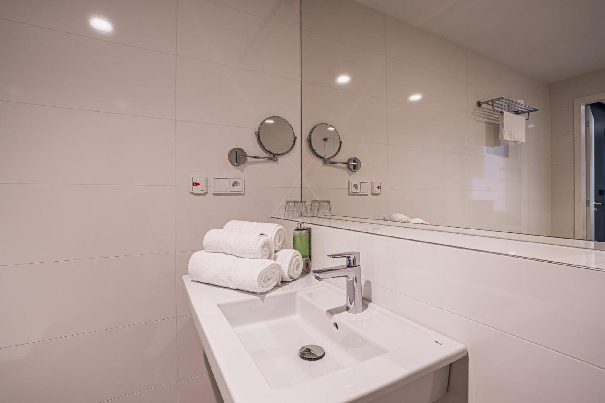 Ea Congress Hotel Aldis Hradec Králové Стая снимка