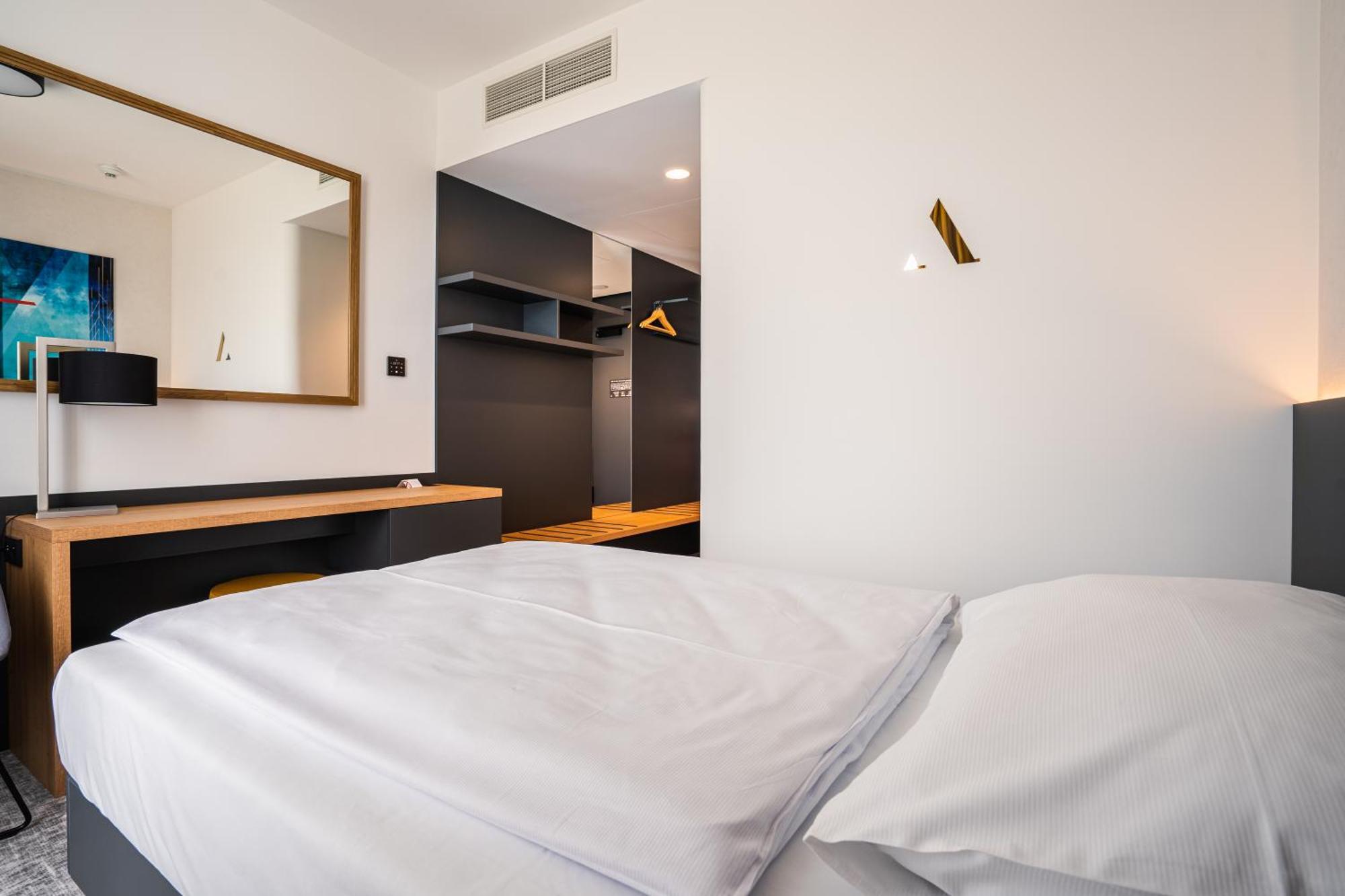 Ea Congress Hotel Aldis Hradec Králové Стая снимка