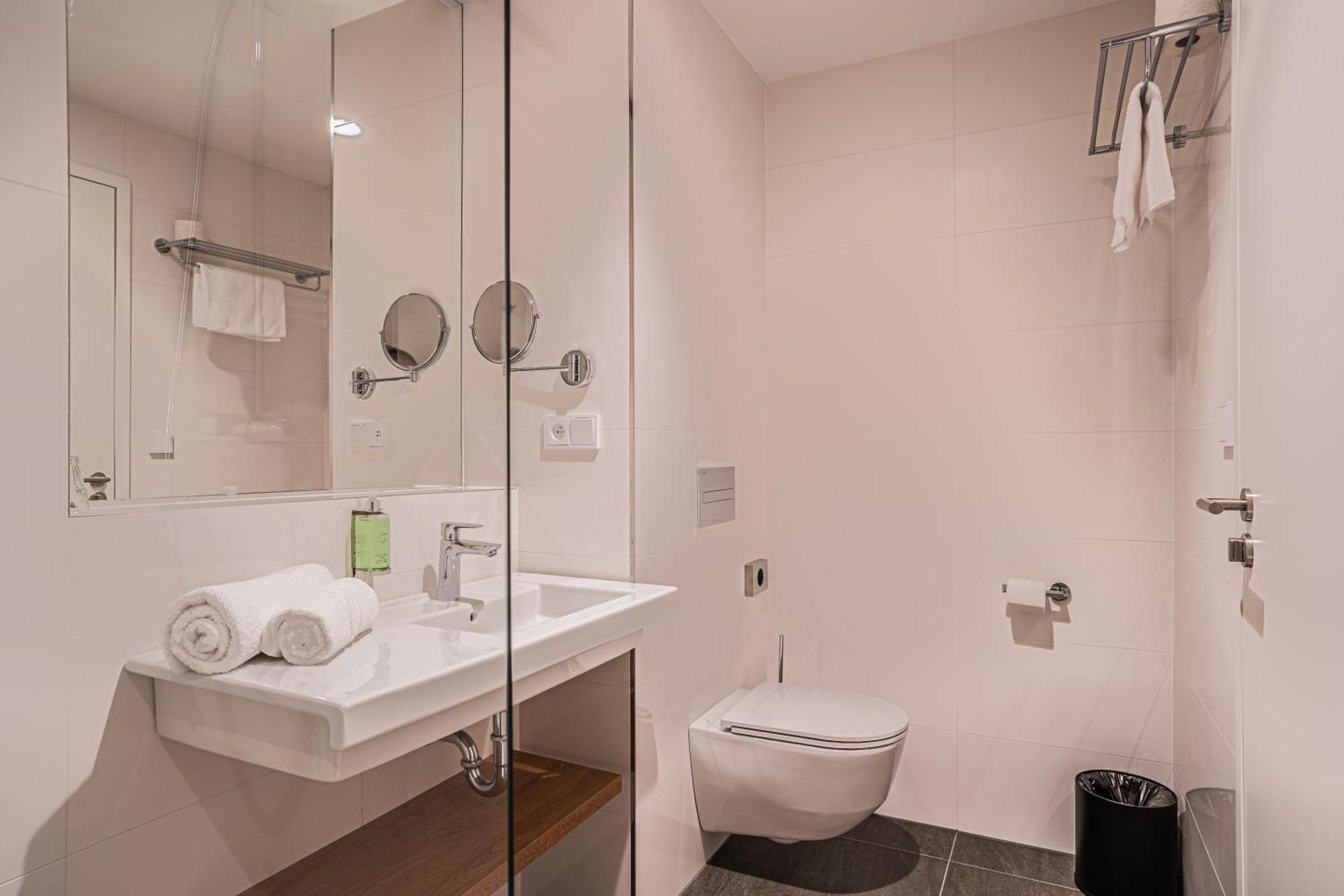 Ea Congress Hotel Aldis Hradec Králové Стая снимка